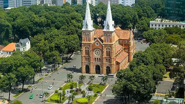 Panorama-of-the-Notre-Dame-Cathedral-on-high