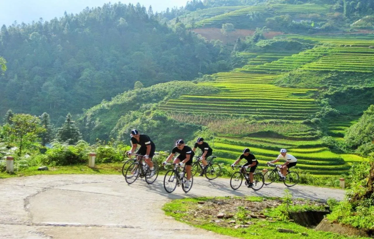 Cycle the rural Vietnam