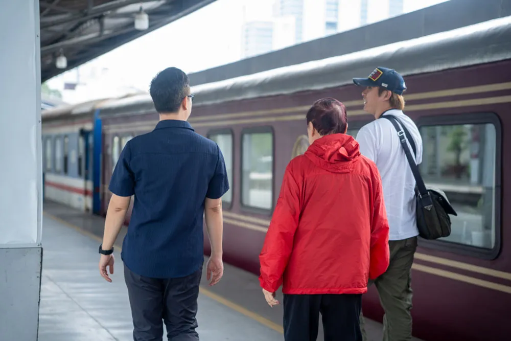 HO CHI MINH CITY – COMEBACK TO MODERN LIFE – FAREWELL