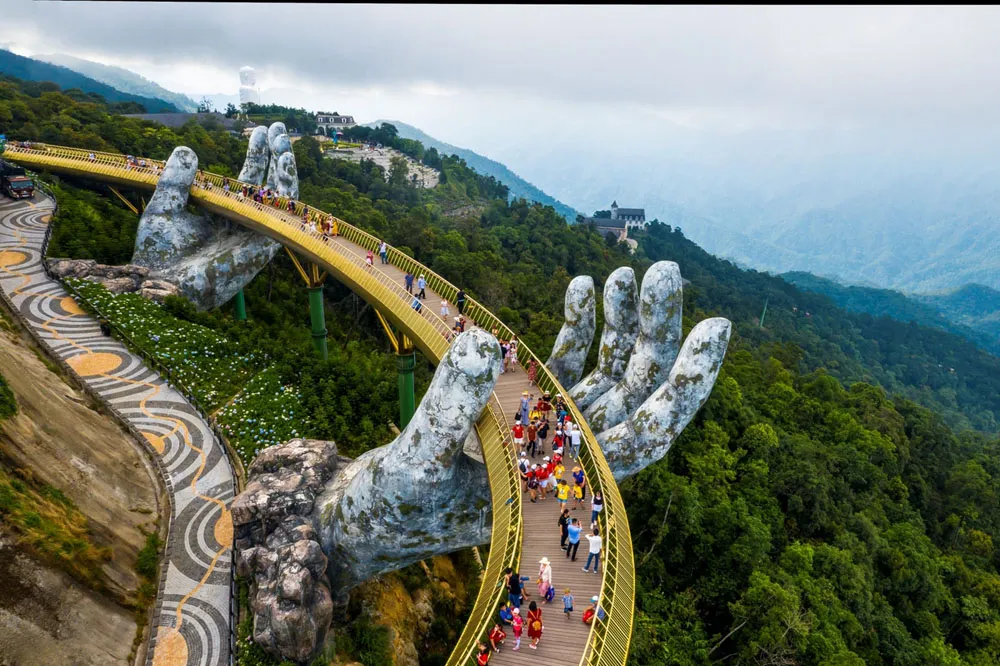 10-days-in-vietnam-itinerary-day-2-day-trip-to-the-mountains-golden-bridge-hilltop-escape 10-days-in-vietnam-itinerary-day-2-day-trip-to-the-mountains-golden-bridge-hilltop-escape