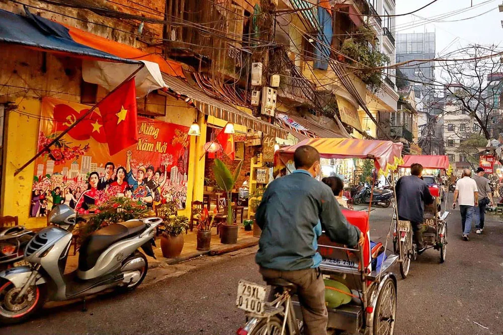 10-days-in-vietnam-itinerary-hanoi-culture-history 10-days-in-vietnam-itinerary-hanoi-culture-history