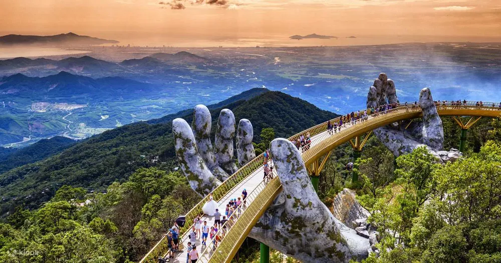 11-days-in-vietnam-itinerary-day-1-2-da-nang-ba-na-hills 11-days-in-vietnam-itinerary-day-1-2-da-nang-ba-na-hills