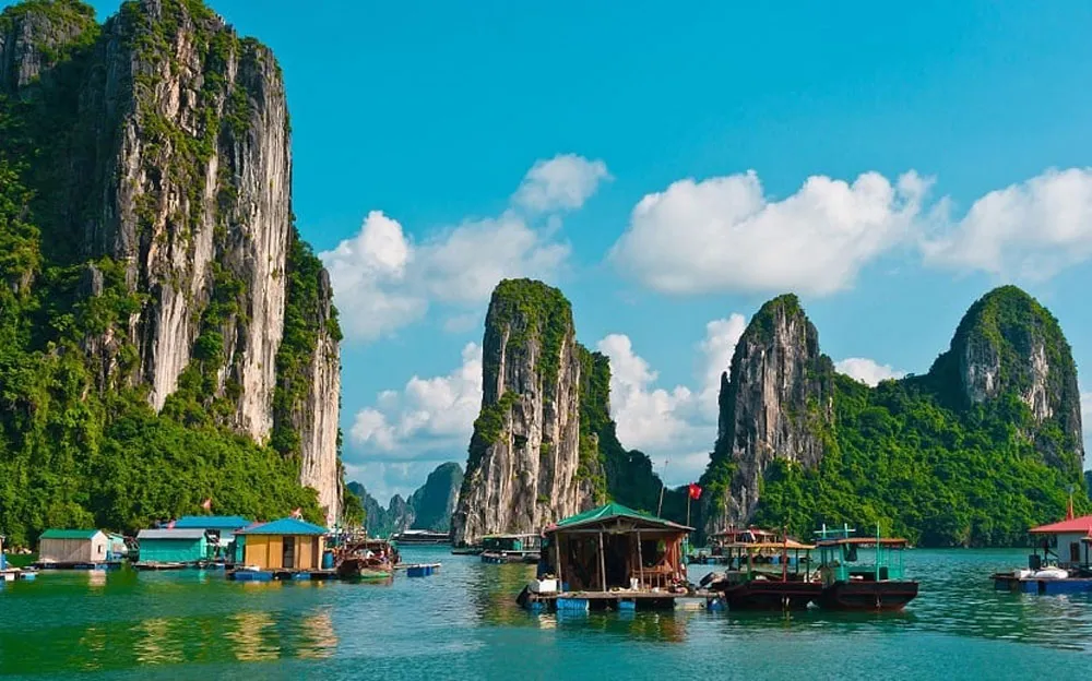 14-days-north-vietnam-ha-long-bay