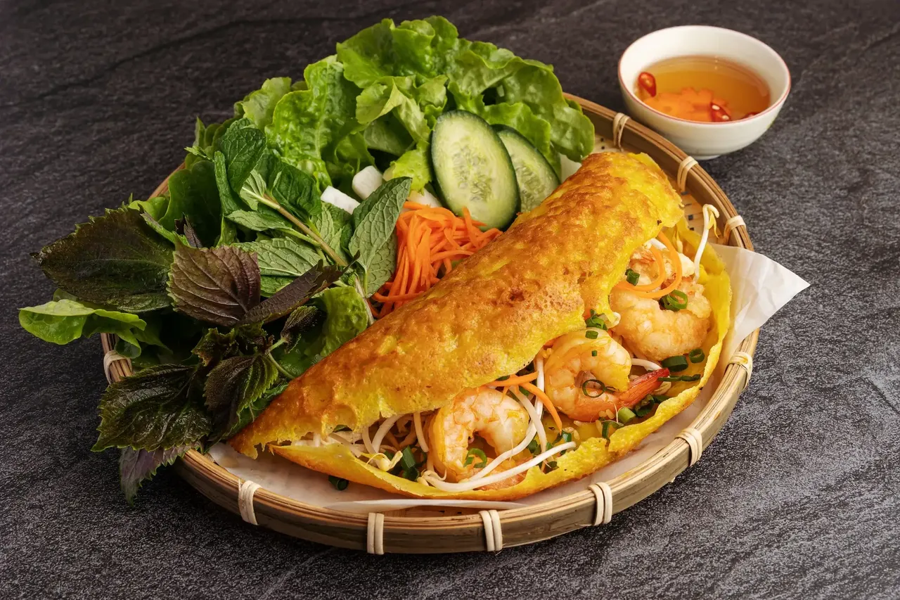 banh-xeo-crispy-pancakes banh-xeo-crispy-pancakes