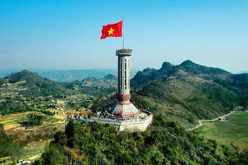 best-8-days-in-vietnam-itinerary-option-2-northern-discovery-rural-immersion best-8-days-in-vietnam-itinerary-option-2-northern-discovery-rural-immersion