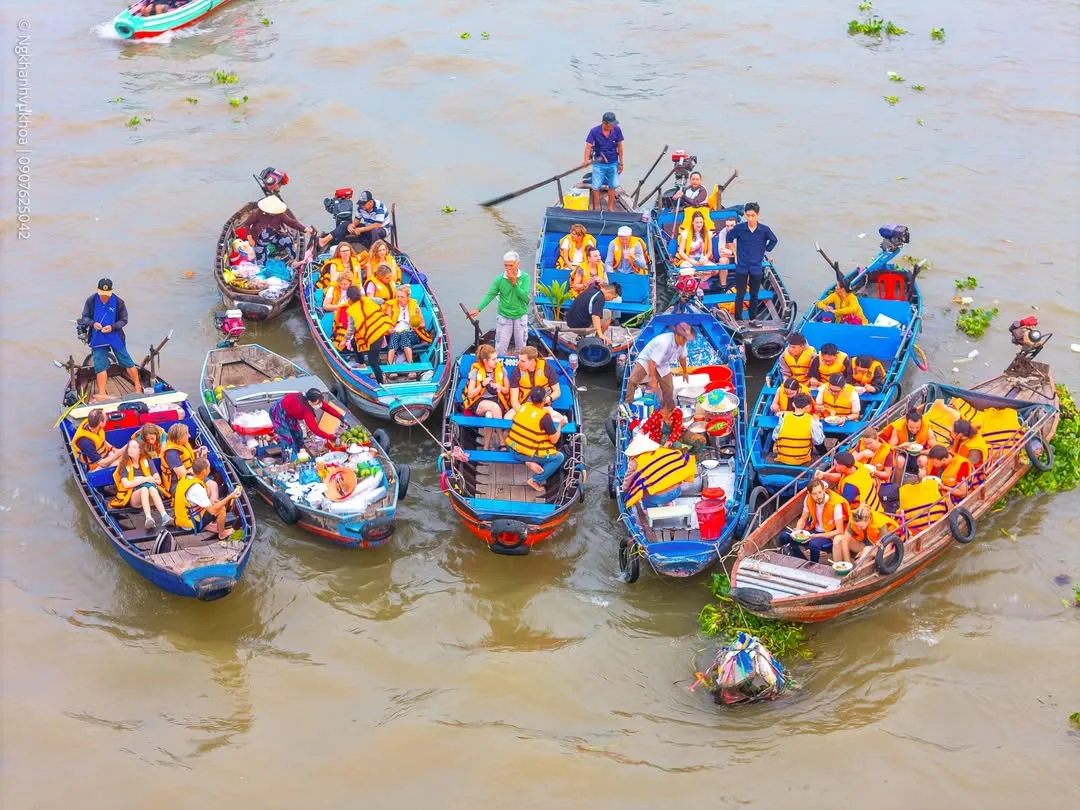 can-tho-floating-markets-and-riverside-charm can-tho-floating-markets-and-riverside-charm