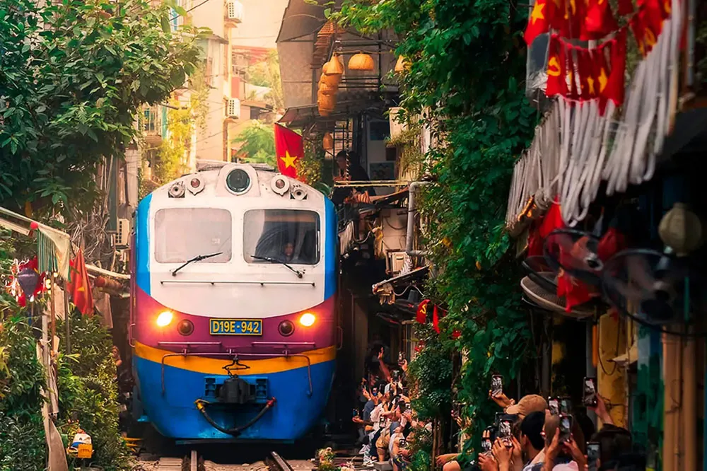 days-1-2-hanoi-gateway-to-vietnam-s-culture days-1-2-hanoi-gateway-to-vietnam-s-culture