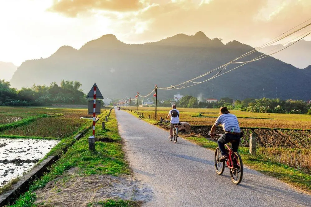 days-7-8-mai-chau-valley-of-rice-paddies days-7-8-mai-chau-valley-of-rice-paddies