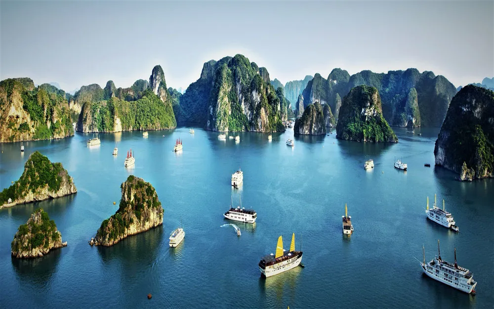 halong-bay-serenity-on-the-sea halong-bay-serenity-on-the-sea