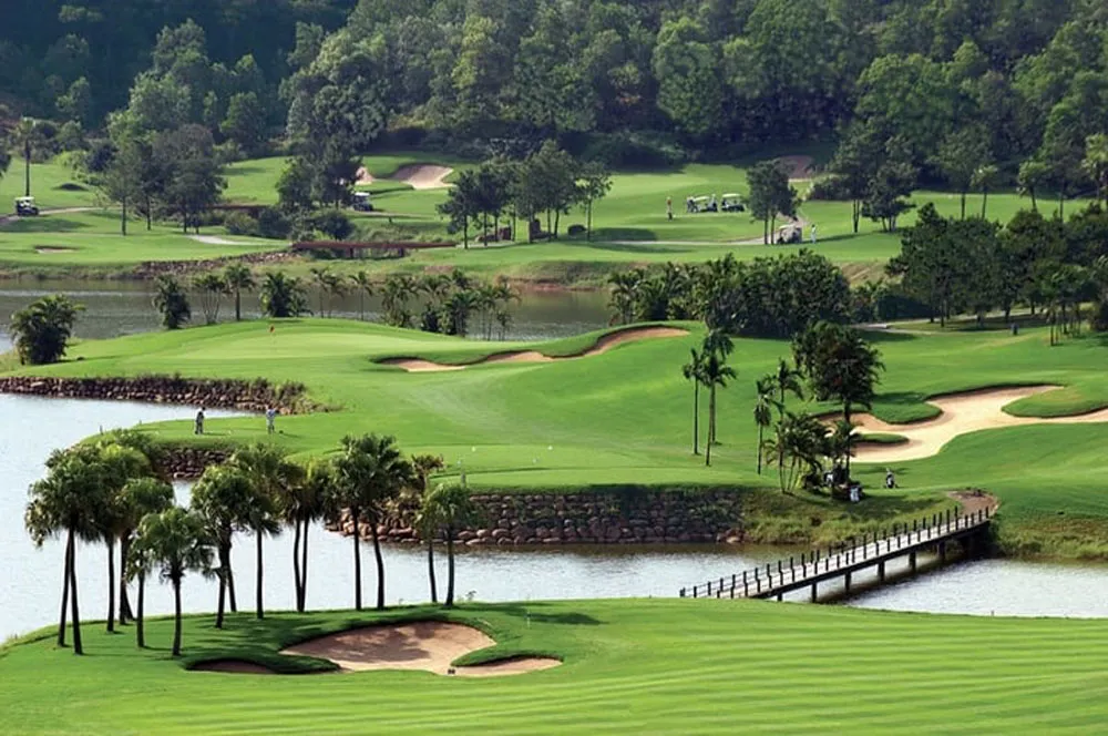 Vietnam Luxury Golf Tour 2026 – Play World-Class Courses in Style