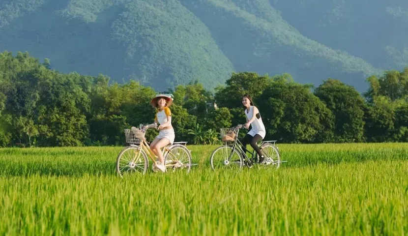 mai-chau-valley-retreat-with-spring-charm