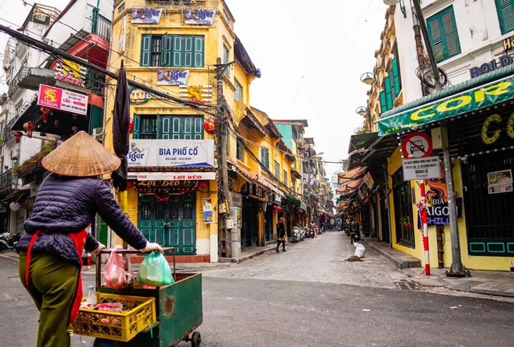 month-1-hanoi-as-a-long-stay-base month-1-hanoi-as-a-long-stay-base