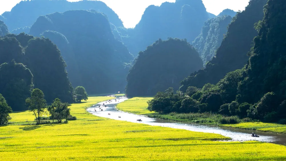 ninh-binh-rural-landscapes-and-river-fun ninh-binh-rural-landscapes-and-river-fun