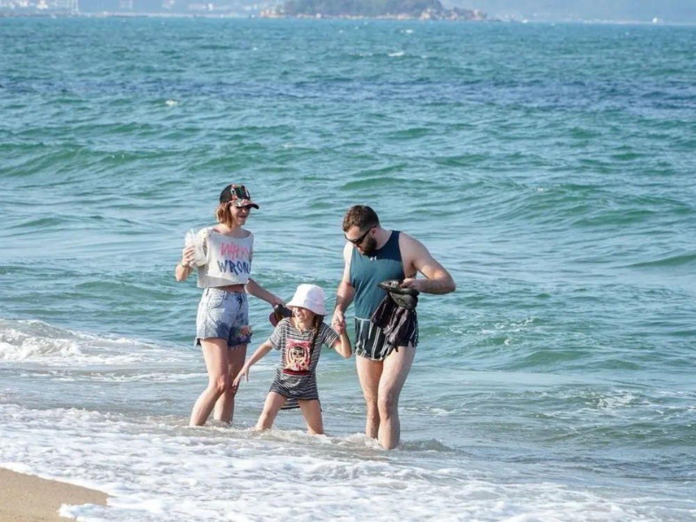summer-may-to-august-beach-breaks-and-school-holidays