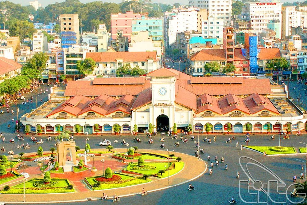 viet-nam-adventure-ben-thanh-market viet-nam-adventure-ben-thanh-market