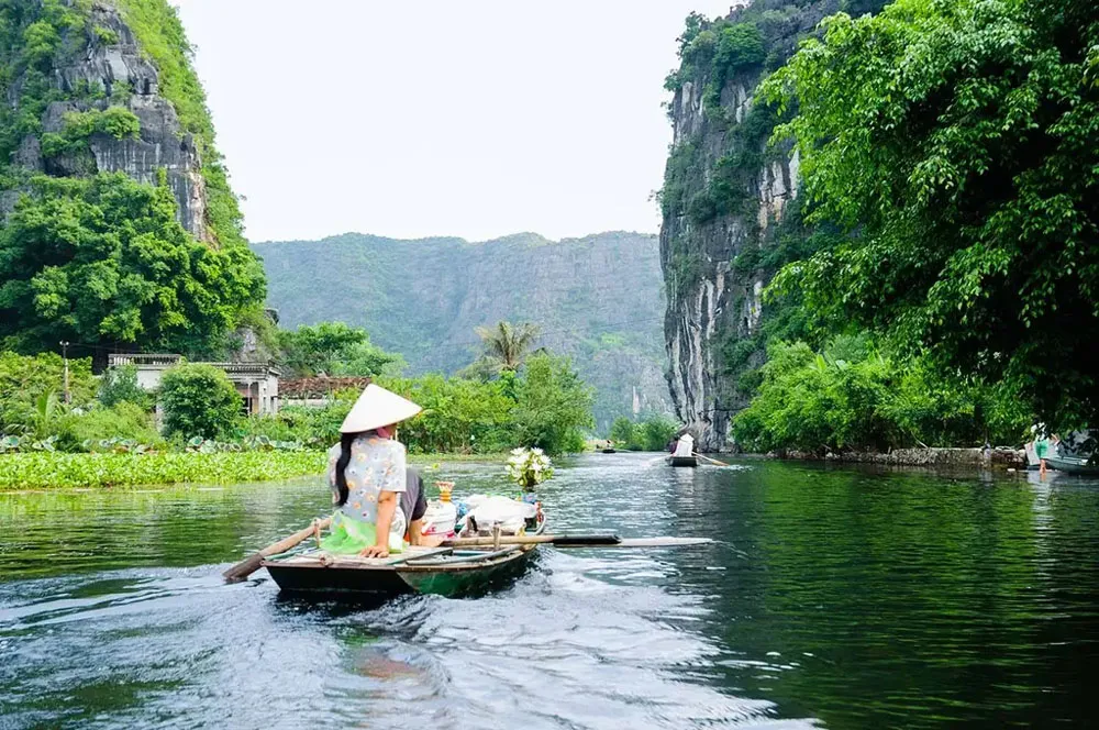 vietnam-itinerary-by-trip-length-3-days-hanoi-ninh-binh vietnam-itinerary-by-trip-length-3-days-hanoi-ninh-binh