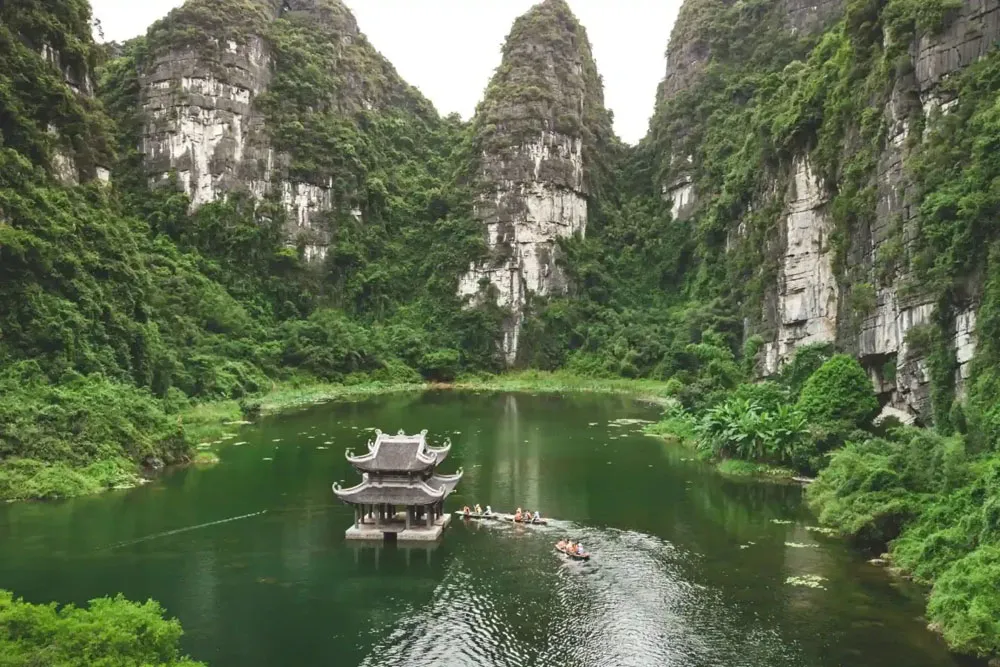 Vietnam itinerary ideas – Where to go, what to do & how to travel your way