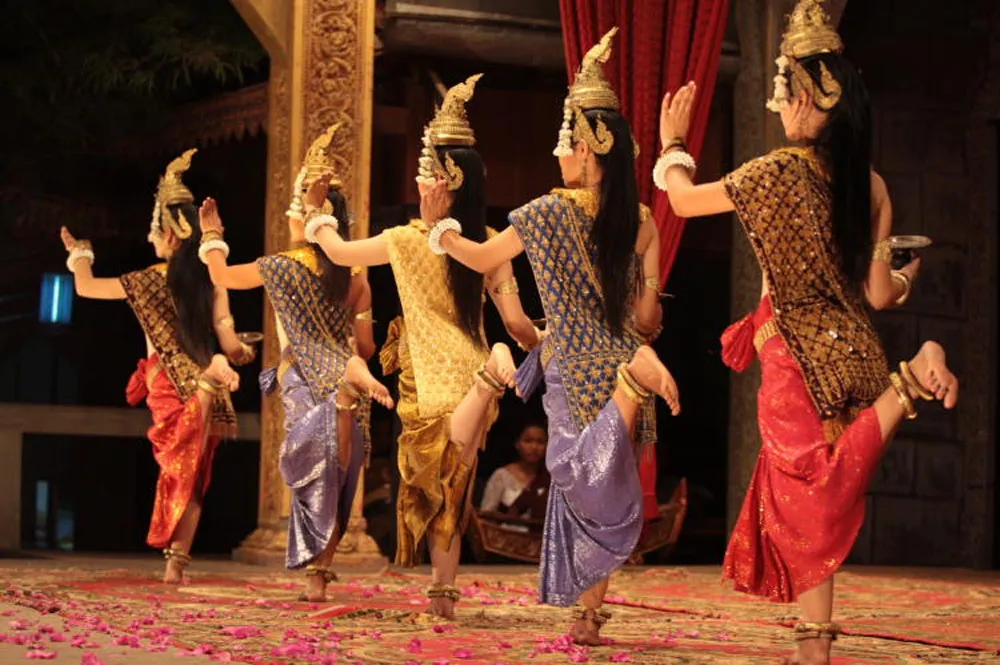 attend-an-apsara-dance-show attend-an-apsara-dance-show