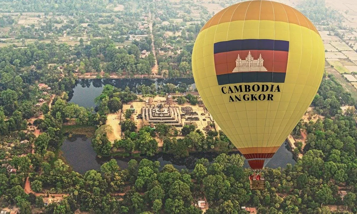 hot-air-balloon-angkor-wat