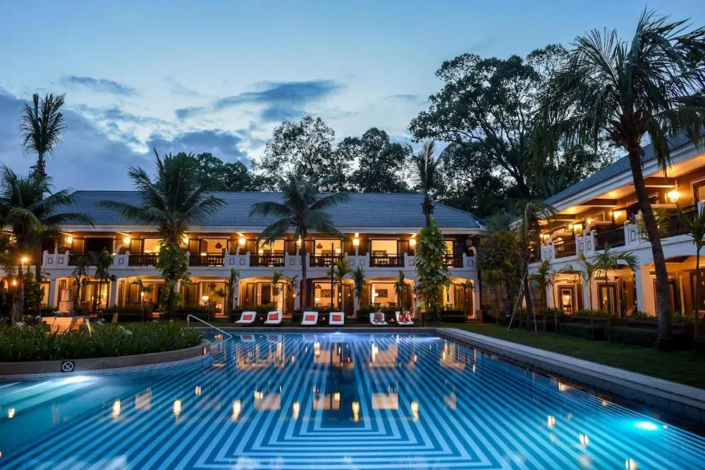 luxury-resorts
