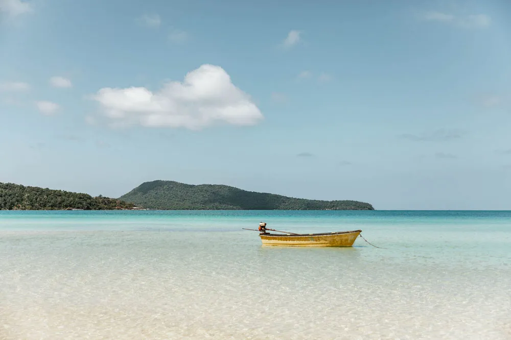 slow-down-on-quiet-koh-rong-samloem