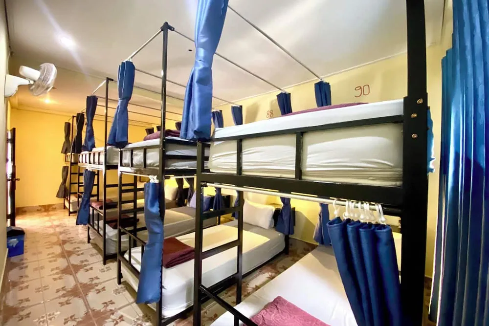 hostel-dorms