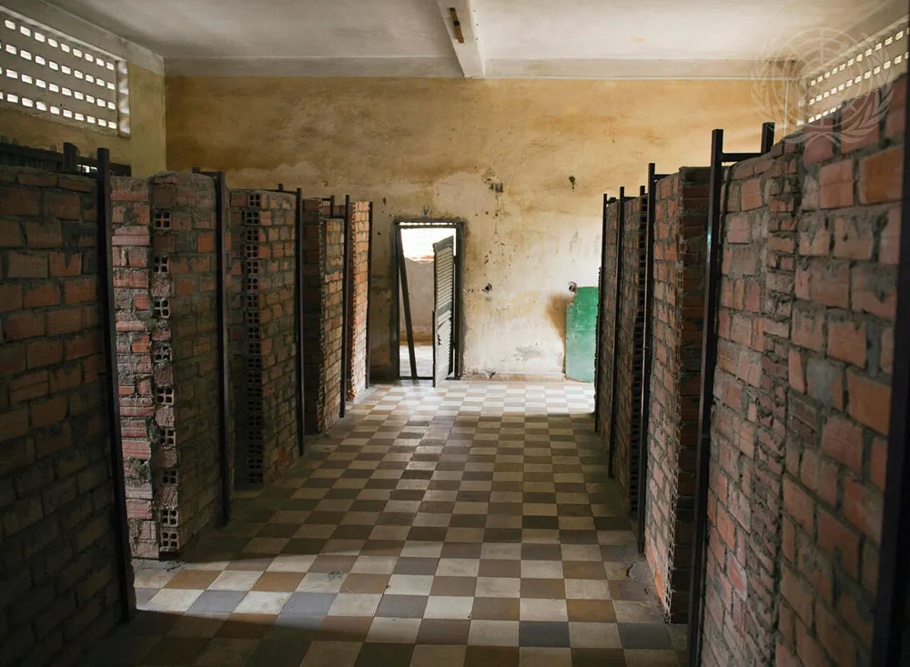 thailand-cambodia-vietnam-14-days-tuol-sleng-genocide-museum