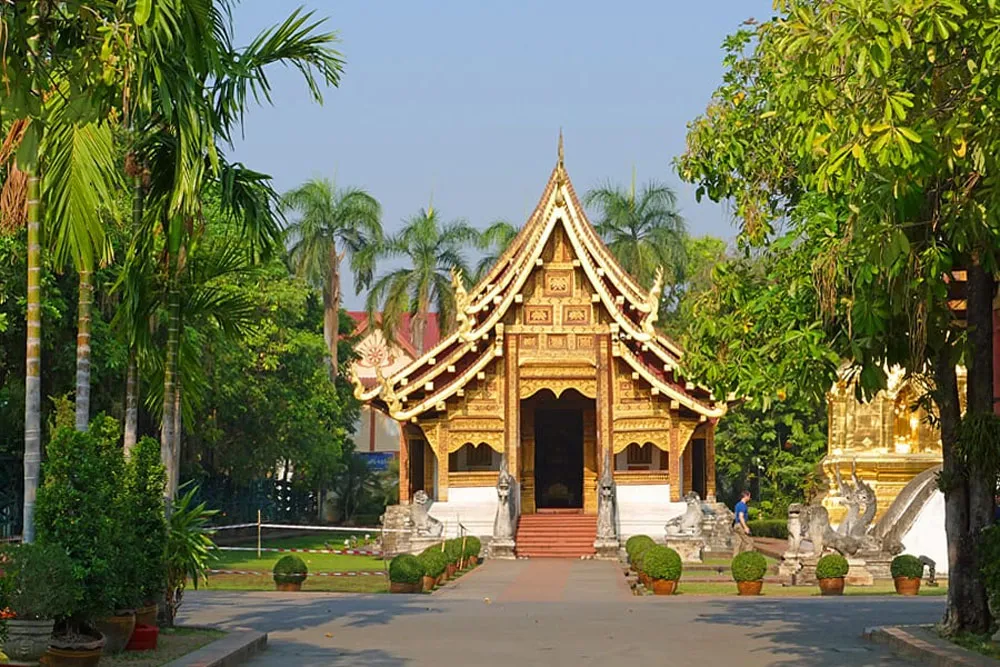 thailand-vietnam-10day-wat-phra-singh