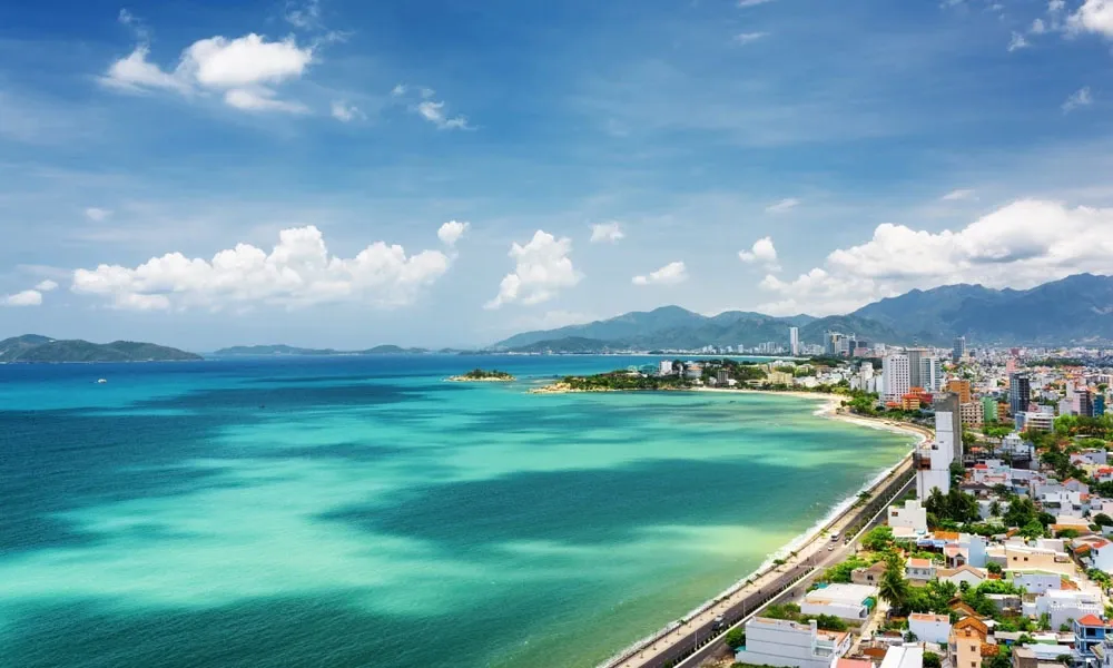 vietnam-wild-charm-and-diverse-coastal-scenery