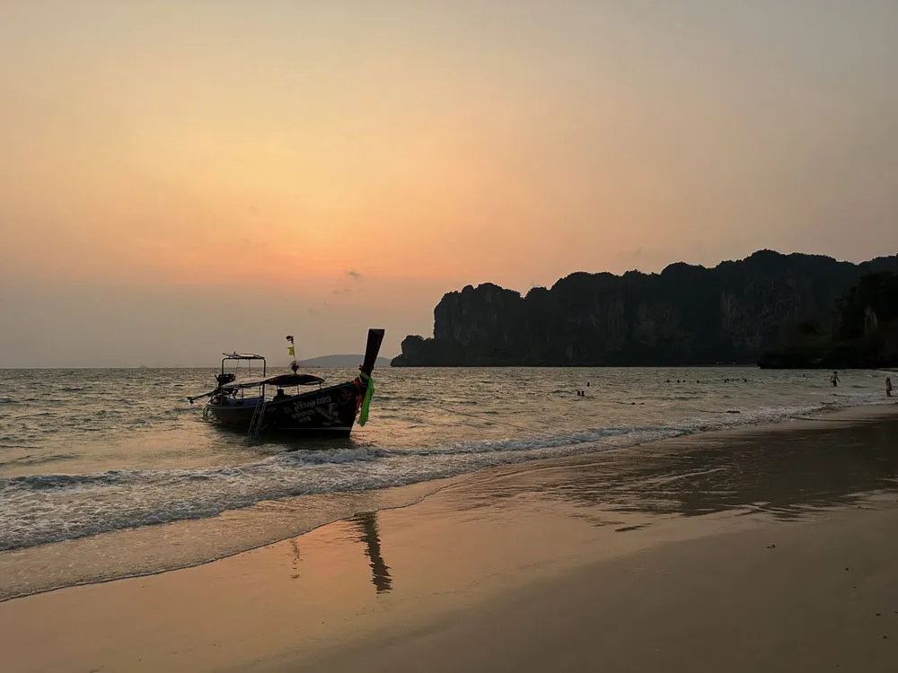 magical-places-to-visit-in-thailand-2025-from-golden-temples-to-turquoise-beaches magical-places-to-visit-in-thailand-2025-from-golden-temples-to-turquoise-beaches