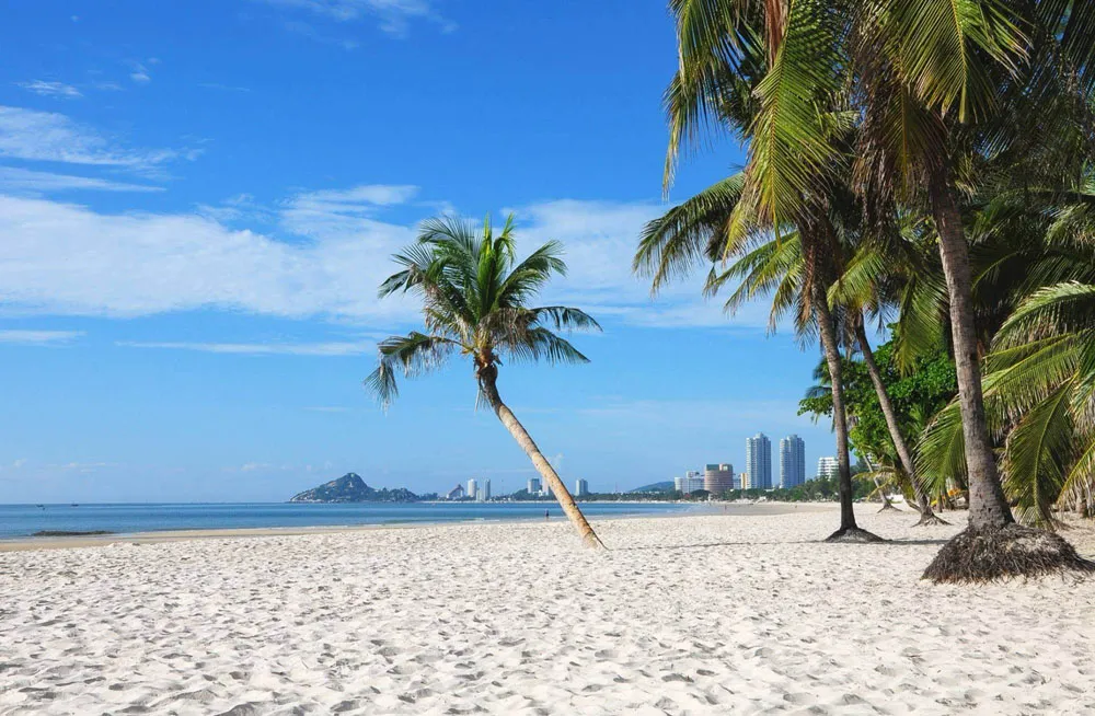 relax-on-safe-and-scenic-family-beaches