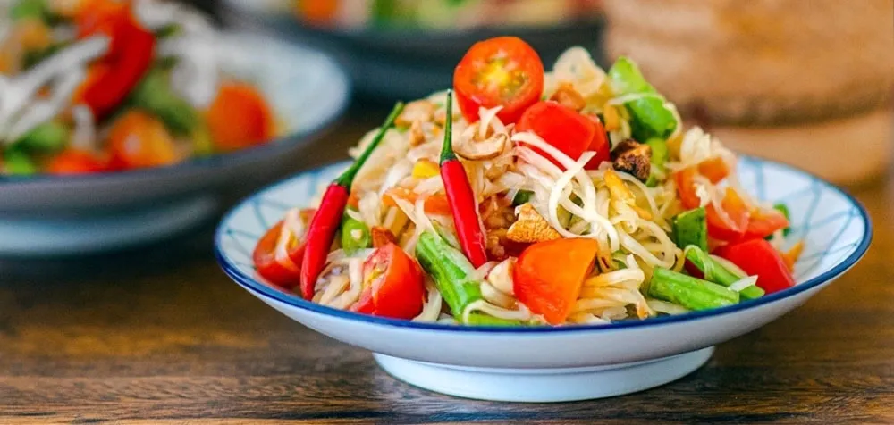  som-tum-the-thai-salad-with-a-kick