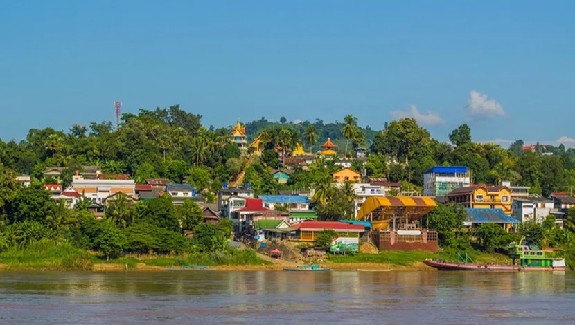 Houayxay-river