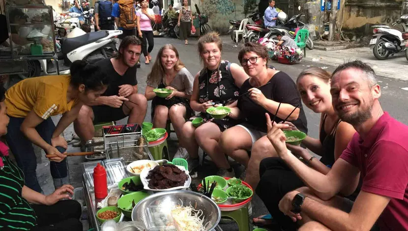 hanoi-street-food-tour